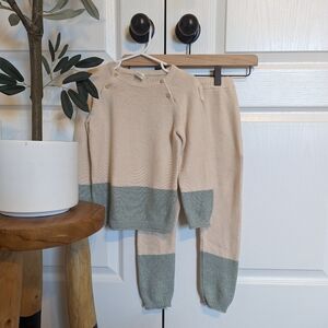 H&M Knit Set Size 3-4 youth